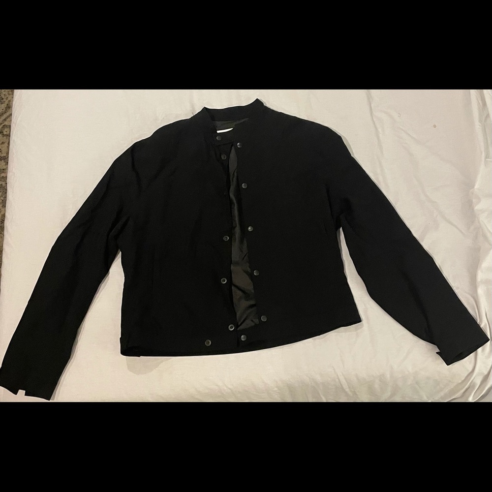 Stylish Jacket from Italy with bomber style neck